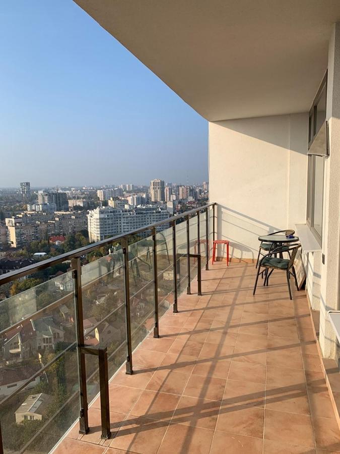Ferienwohnung Квартира С Террасой В 43 Жемчужине Аркадия Море Odessa Exterior foto